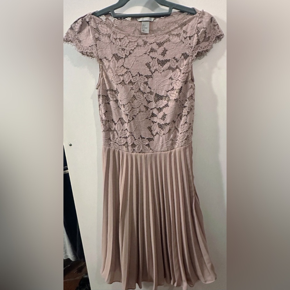 H&M Lace Dress size 4